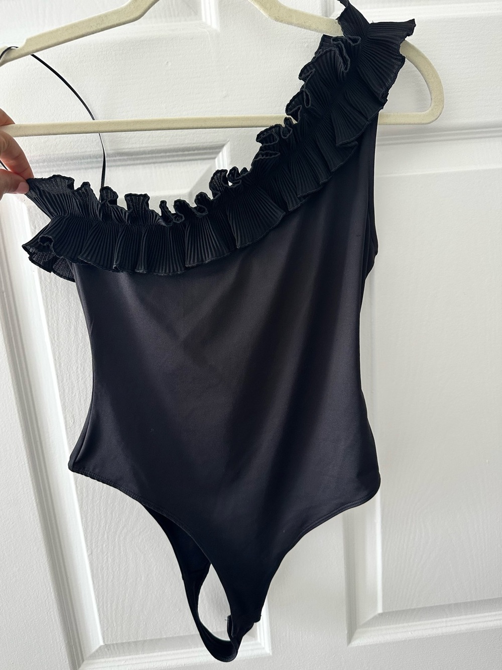 H&M Black One-Shoulder Ruffle Bodysuit Size S NWT